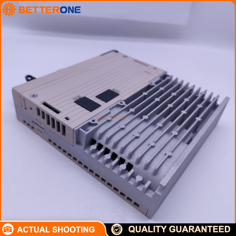 Yaskawa SGDV-2R8A01A Sigma-5 (Σ-V) SERVOPACK Servo Drive, 200V Class 3-Phase 200–230VAC, 0.4kW 400W, 2.8A Continuous Output, Analog Voltage / Pulse Train Interface, Industrial Servo Amplifier
