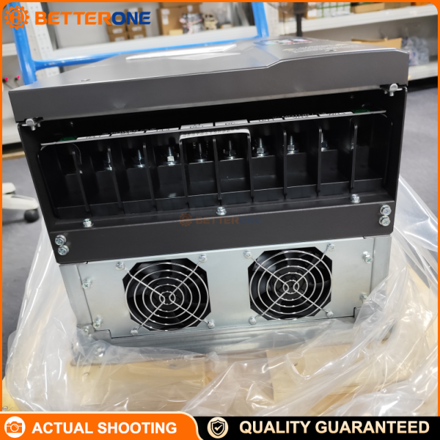 Delta VFD750C43A-00 VFD-C2000+ Vector Control Drive, 3-Phase 460V Class, 75kW 100HP, Heavy Duty 150A / Super Heavy Duty 110A, Built-in DC Reactor, No Braking Chopper, Frame D1, IP00 Chassis Mount Industrial VFD