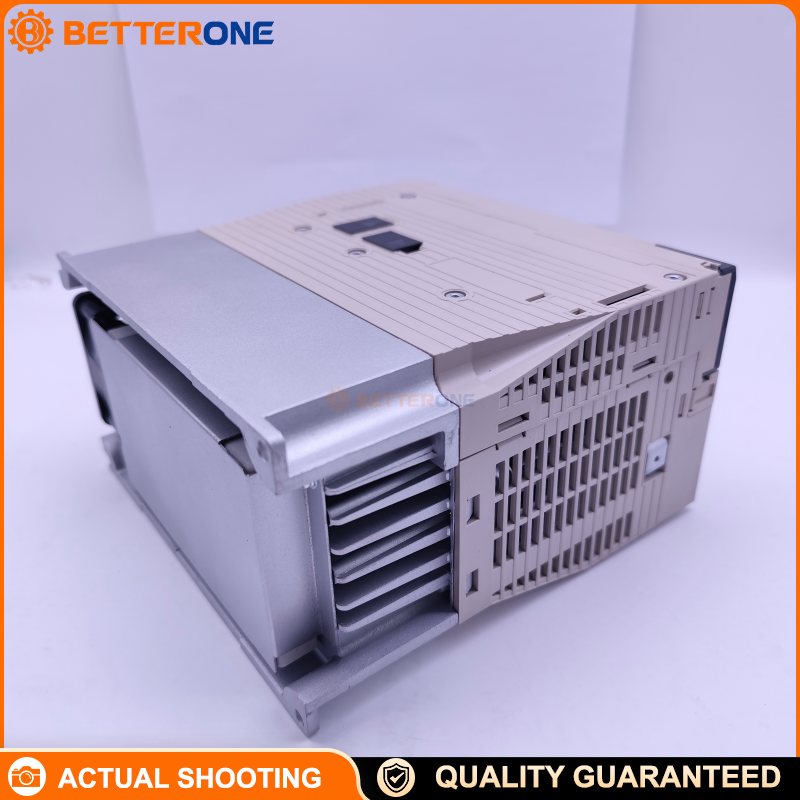 Yaskawa SGDV-200A01A Sigma-5 (Σ-V) SERVOPACK Servo Drive, 200V Class 3-Phase 200–230VAC, 3.0kW Max Motor Capacity, 19.6A Continuous / 56A Peak Output, Analog Voltage & Pulse Train Interface