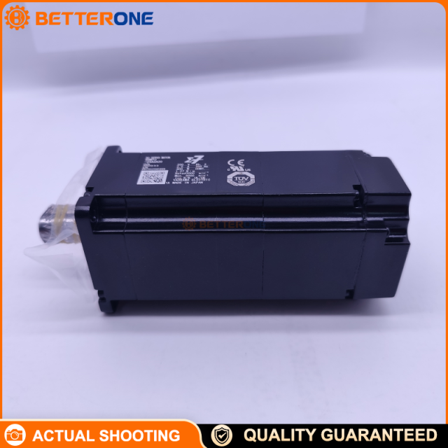 Yaskawa SGM7J-04A6A2C Sigma-7 Rotary Servo Motor, 200V Class, 0.4kW (400W), 3000rpm Rated / 6000rpm Max, 24-Bit Batteryless Absolute Encoder, With 24VDC Holding Brake, 60mm Flange, Straight Shaft (No Key)