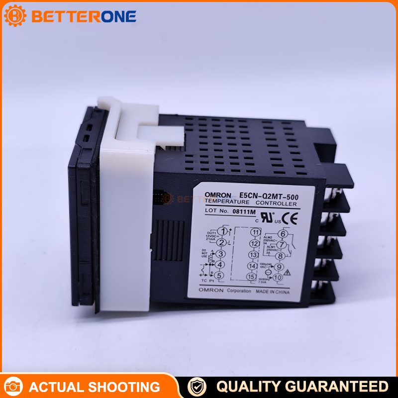 OMRON E5CN-Q2MT-500 Digital Temperature Controller, 1/16 DIN 48×48mm, Universal TC/RTD Input, SSR Drive Voltage Output 12VDC 21mA, 2 Alarm Outputs, 100–240VAC Supply, 250ms Sampling, With Terminal Cover (-500)
