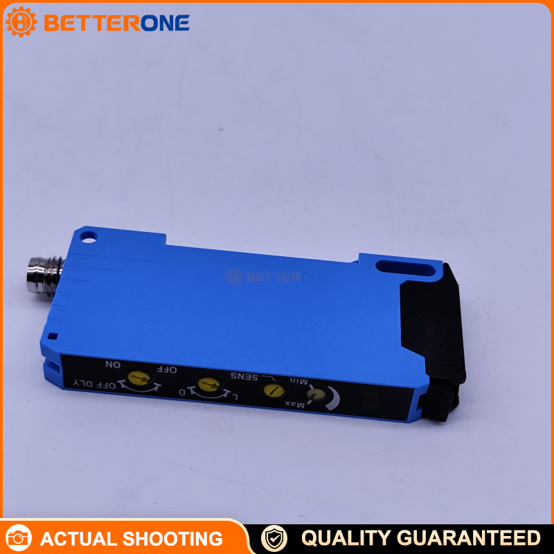 SICK GLL170-P334S06 Fiber-Optic Amplifier, PNP Output, 10–30VDC, Light/Dark Switching, 0–190mm Proximity / 0–800mm Through-Beam (with Fiber), Visible Red 632nm LED, M8 4-Pin, IP66