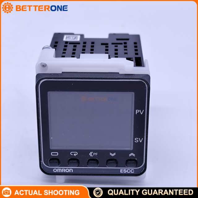 OMRON E5CC-CX2ASM-800 Digital Temperature/Process Controller, 1/16 DIN 48×48mm, Universal Input (TC/RTD/Analog), 100–240VAC, Linear Current Output 4–20mA (0–20mA), 2 Auxiliary Outputs, 50ms Sampling, Short Body 60mm