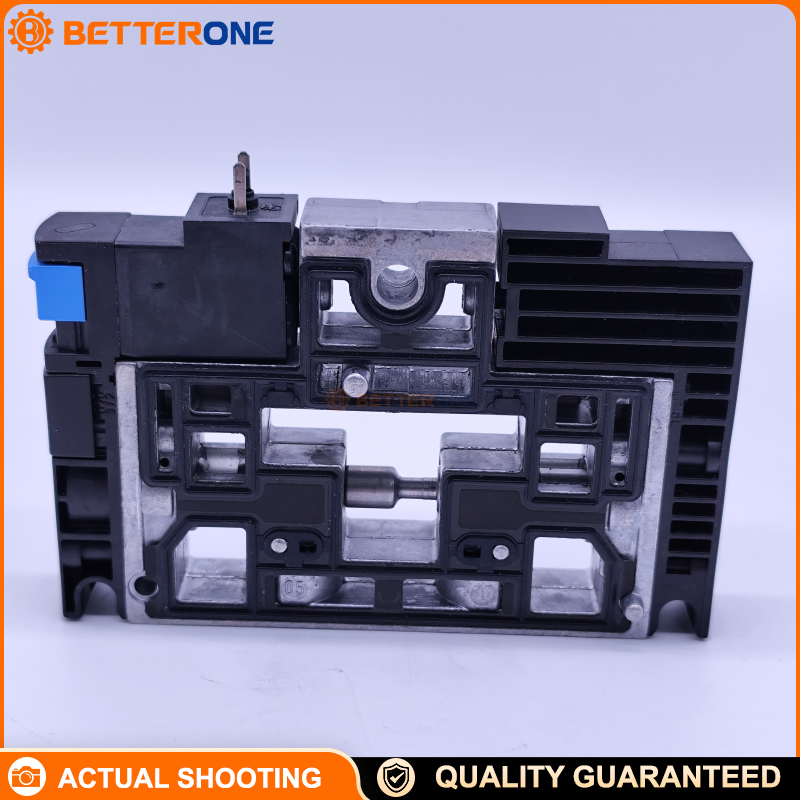 Festo CPV18-M1H-5LS-1/4 Pneumatic Valve Terminal, CPV18 Series, 5-Valve Positions (LS Version), G1/4 Ports, Modular Valve Manifold for Industrial Automation