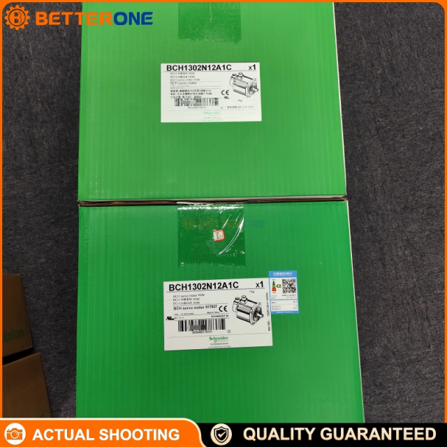 Schneider Electric BCH1302N12A1C BCH Servo Motor for Lexium 23 Plus, 1kW, 220V Single-Phase, 3000rpm Max, 20-bit Incremental Encoder, 130mm Asian Standard Flange, Keyed Shaft Ø22×47mm, IP40, No Oil Seal, No Brake, Straight Connection