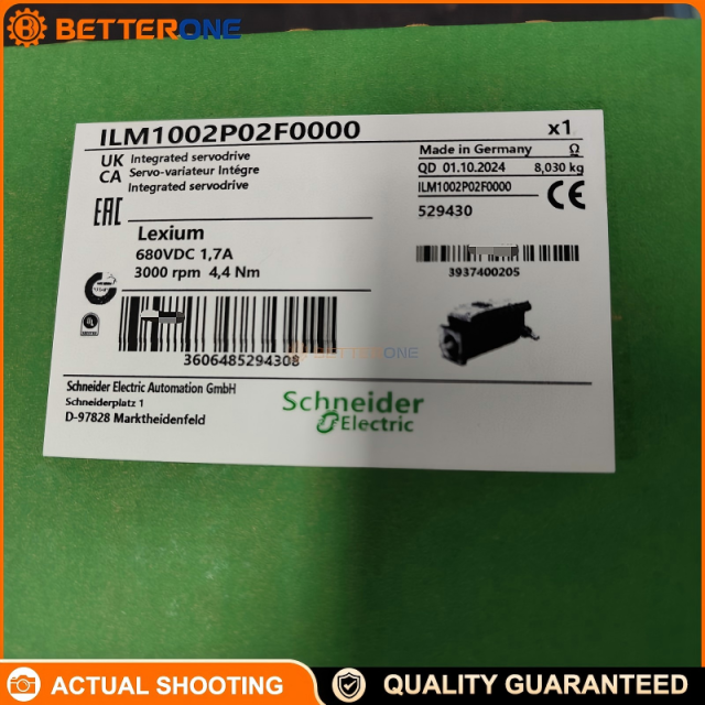 Schneider Electric ILM1002P02F0000 PacDrive 3 Integrated Servo Motor with Integrated Drive, 4.4Nm Continuous Stall, 3000rpm Nominal, 250–700V, Absolute Multiturn SinCos Hiperface (128 Periods), With Holding Brake 5.5Nm, 100mm Flange, IP54