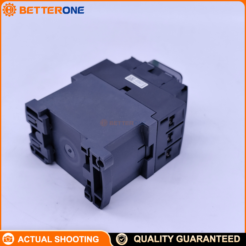 Schneider Electric LC1D09BD TeSys D Contactor, 3P (3NO), AC-3 9A ≤440VAC, 24VDC Coil, 4kW @ 400VAC, Built-in 1NO+1NC Aux (Mirror NC), Screw Clamp Terminals, Up to 100kA SCCR