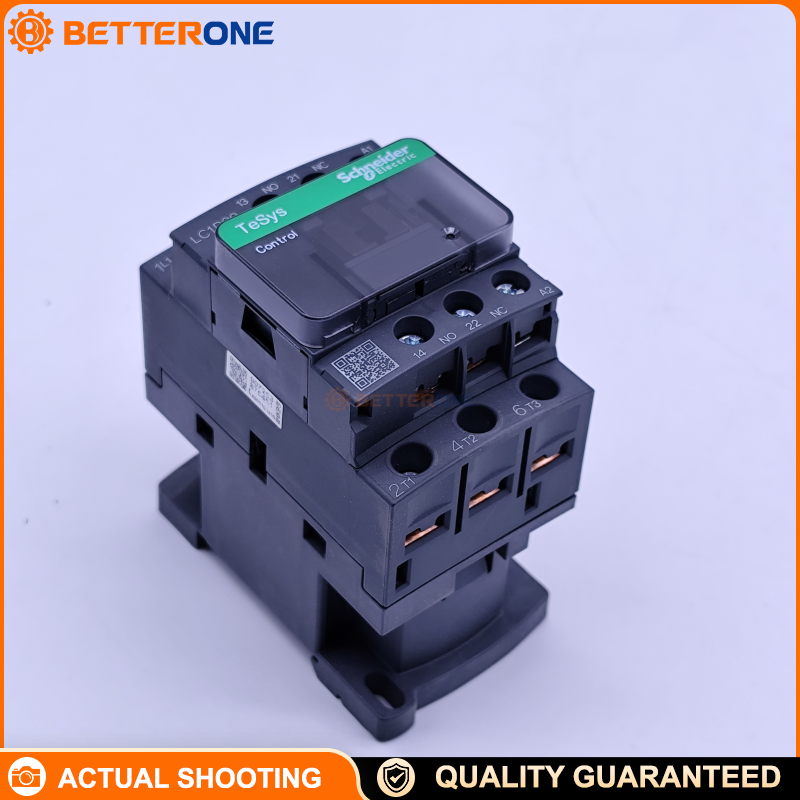Schneider Electric LC1D09M7 TeSys D Contactor, 3P (3NO), AC-3 9A ≤440VAC, 220VAC 50/60Hz Coil, 4kW @ 380–400VAC, Built-in 1NO+1NC Aux (Mirror NC), Screw Clamp Terminals, DIN-Rail/Panel Mount, Up to 100kA SCCR