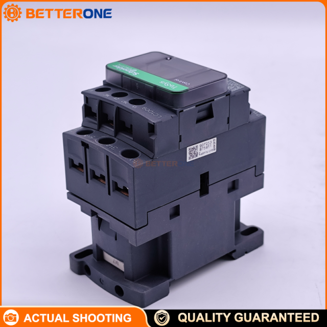 Schneider Electric LC1D09M7 TeSys D Contactor, 3P (3NO), AC-3 9A ≤440VAC, 220VAC 50/60Hz Coil, 4kW @ 380–400VAC, Built-in 1NO+1NC Aux (Mirror NC), Screw Clamp Terminals, DIN-Rail/Panel Mount, Up to 100kA SCCR