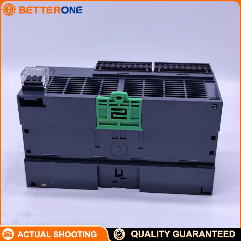 Schneider Electric TM221CE40R Modicon M221 PLC Logic Controller, 40 I/O (24DI + 16 Relay Outputs), 2×0–10V Analog Inputs, 100–240VAC, Ethernet + Serial, SD/USB, Machine Automation Controller