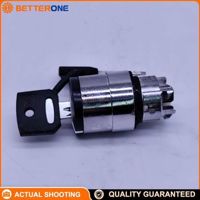 Schneider Electric ZB4BG6 Harmony XB4 Metal Key Selector Switch Head, Black, Ø22mm, Key No.455, 2 Positions, Spring Return Right-to-Left, Key Removal on Left Position, Non-Illuminated Operator Head