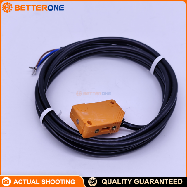 IFM IN5133 Inductive Sensor IN-3004-ANKG, Rectangular Non-Flush Proximity Switch, 4 mm Range, DC NPN Normally Open, 10–36 VDC, 40×12×26 mm Compact Housing, High Switching Frequency, LED Status Indication