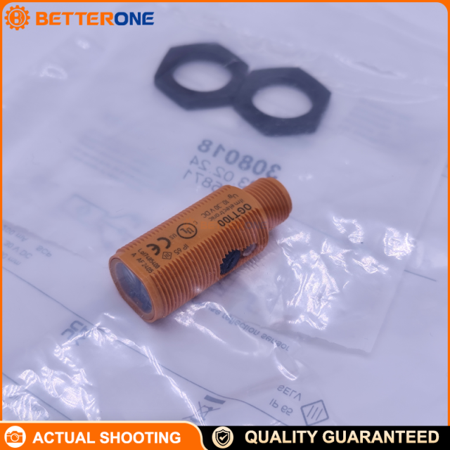 IFM OGT100 Diffuse Reflection Photoelectric Sensor, M18x1 Threaded, 10–400mm Range (White Paper 90%), Adjustable 70–400mm, Red Light 645nm, DC PNP, Light-On Mode, 10–30VDC, 200mA, 1000Hz, IP65, Potentiometer Setting, M12 Connector