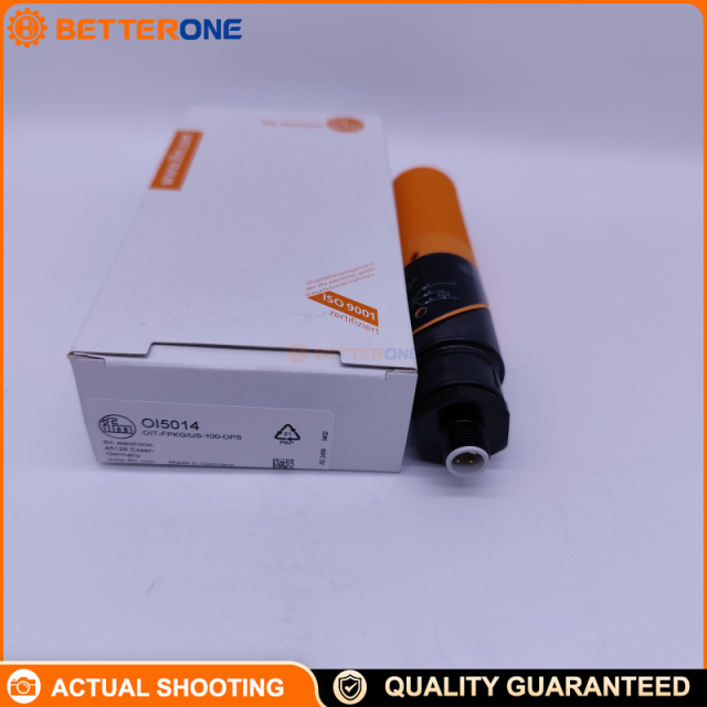IFM OI5014 Diffuse Reflection Photoelectric Sensor (OIT-FPKG/US-100-DPS), Infrared 880nm, M30x1.5 Threaded, 3–700mm Long Range (Adjustable), PNP Output, Programmable Light-On/Dark-On, 10–55VDC, 250mA, 100Hz, IP65, M12 Connector