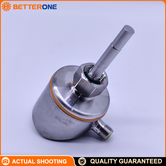 IFM SI5000 Thermal Flow Monitor (SID10ABBFPKG/US-100), For Liquids & Gases, Setting Range 3–300 cm/s (Liquids) / 200–3000 cm/s (Gases), DC PNP, 1 Switching Output (NO/NC Programmable), 19–36VDC, M18x1.5 Internal Thread for Adapters, 30bar, -25…80°C