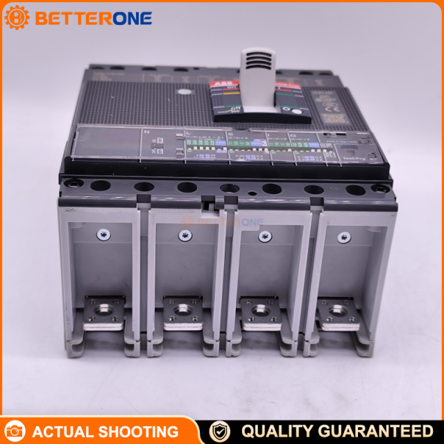 ABB 1SDA068162R1 Tmax XT4N 250 Fixed 4-Pole MCCB, Front Terminals, Ekip LSIG Solid-State Trip Unit, In=250A, IEC 690VAC, For Power Distribution Panels