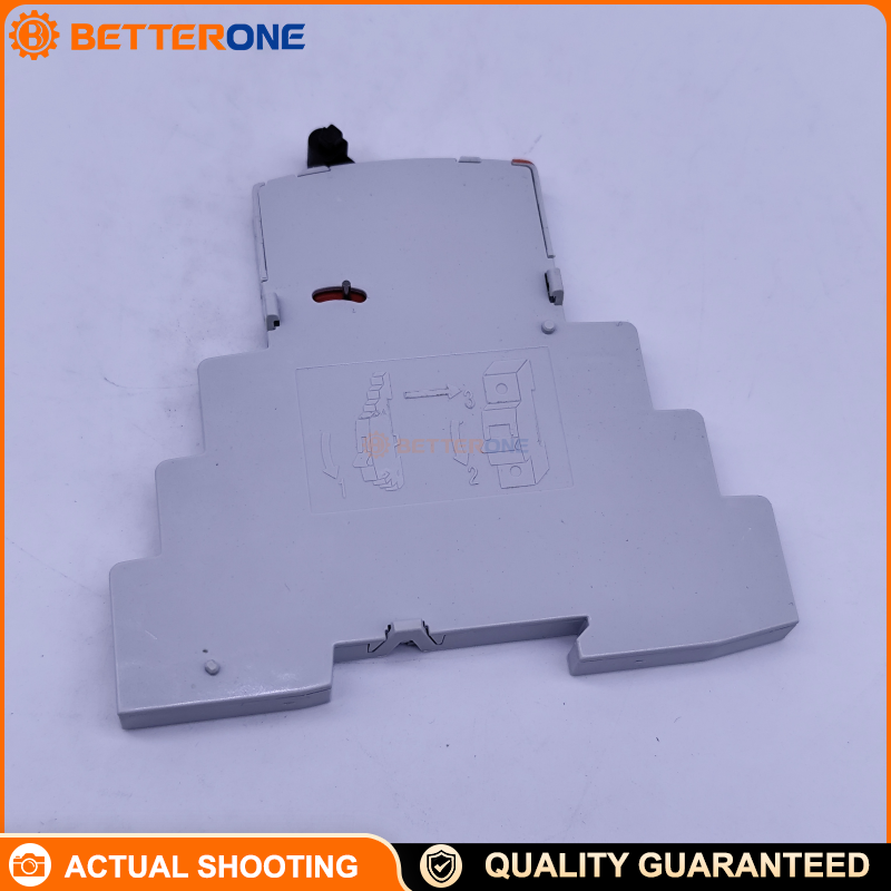 ABB 2CCS800900R0021 S800-AUX/ALT Auxiliary & Signal Contact Module, Accessory for S800 High-Performance MCB System