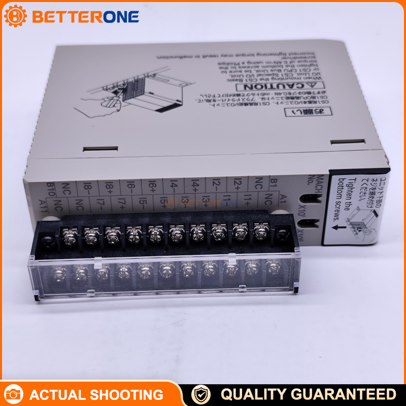 Omron CS1W-DA08C CS1 Series Analog Output Unit, 8-channel 4–20 mA current outputs, 1/4,000 resolution (~12-bit), ~1 ms/point conversion, offset/gain adjustment and output hold—ideal for CS1 rack PLC analog control.