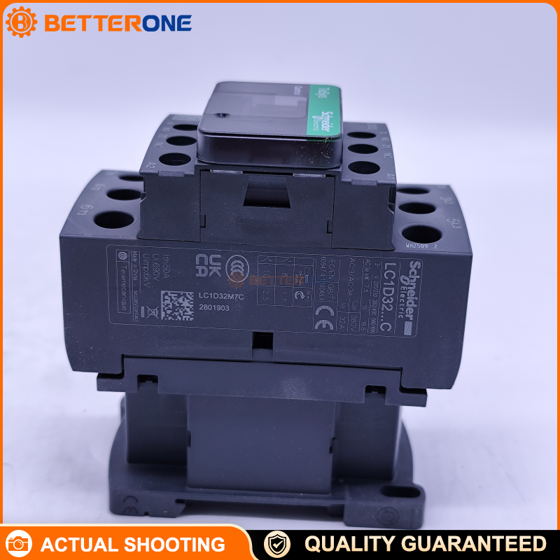 Schneider Electric LC1D32M7C TeSys Deca Motor Contactor, 3P (3NO), AC-3 32A (≤440V), 220VAC 50/60Hz coil, built-in 1NO+1NC auxiliaries, screw clamp terminals, DIN-rail/plate mounting, for motor starters & control panels