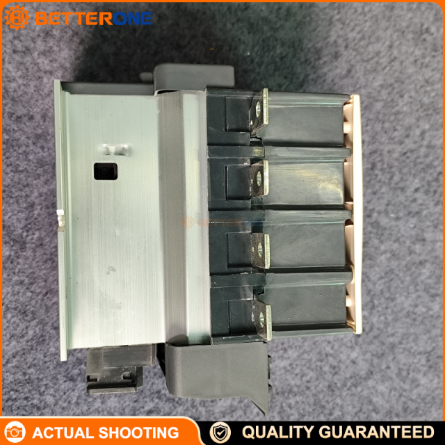 Schneider Electric LC1F1854M7 TeSys F Contactor, 4P (4NO), AC-1 275A (≤440VAC), 220VAC coil 40–400Hz, for high-current power switching, heaters and distribution switching applications