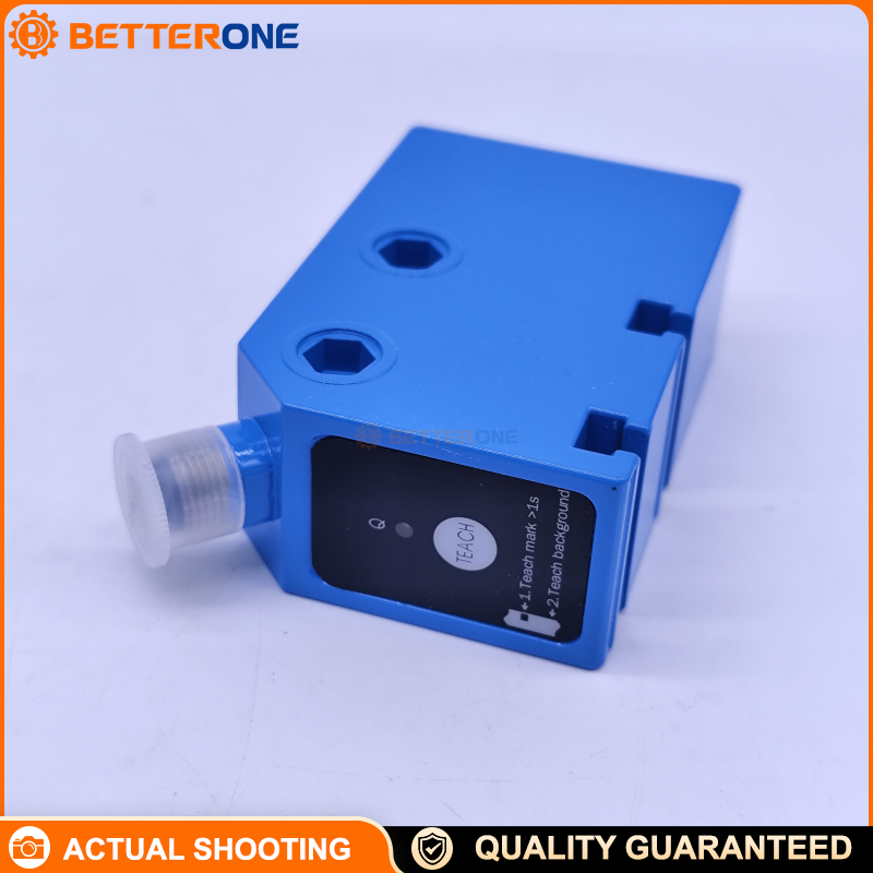 SICK KT6W-2N5116 Contrast Sensor (registration/print mark detection), RGB LED, ≤10 mm, NPN output, 10–30 VDC, 5 kHz, 100 µs response, M12 4-pin, IP67; ideal for packaging, printing, labeling.