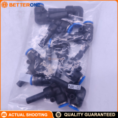 Festo QSL-8H (153058) Push-in L-connector: Port 1 push-in sleeve Ø8 mm, Port 2 for 8 mm OD tubing; 18.1 mm insertion depth; -0.95…6 bar (full temp) / up to 14 bar (temp-dependent), -10…80°C, PBT body + NBR seal, blue release ring.