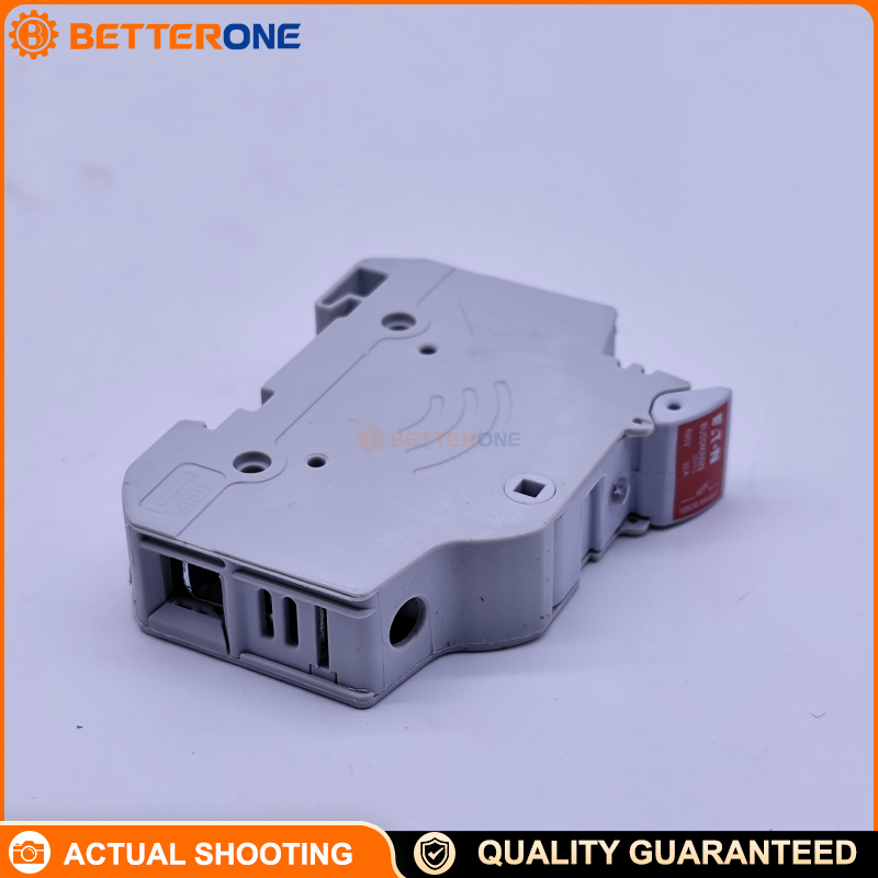 Eaton Bussmann CHM1DIU Modular Fuse Holder, 1 Pole, for 10×38 mm fuses, 30A UL / 32A IEC, 600V UL / 690V IEC, DIN-rail mounting, with status indication, for low-voltage distribution and industrial control protection.