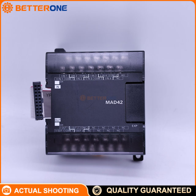 Omron CP1W-MAD42 CP1 Series PLC Analog I/O Expansion Module, 4 Analog Inputs + 2 Analog Outputs, supports 0-5V / 1-5V / 0-10V / ±10V / 0-20mA / 4-20mA, 14-bit, ideal for machine control, process acquisition and analog expansion.