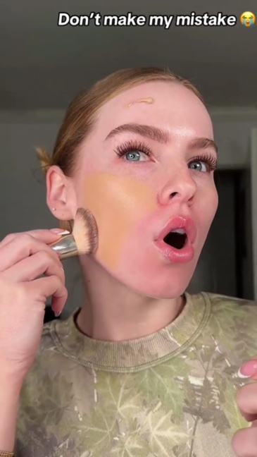 BB Blur Tinted Moisturizer with Brush