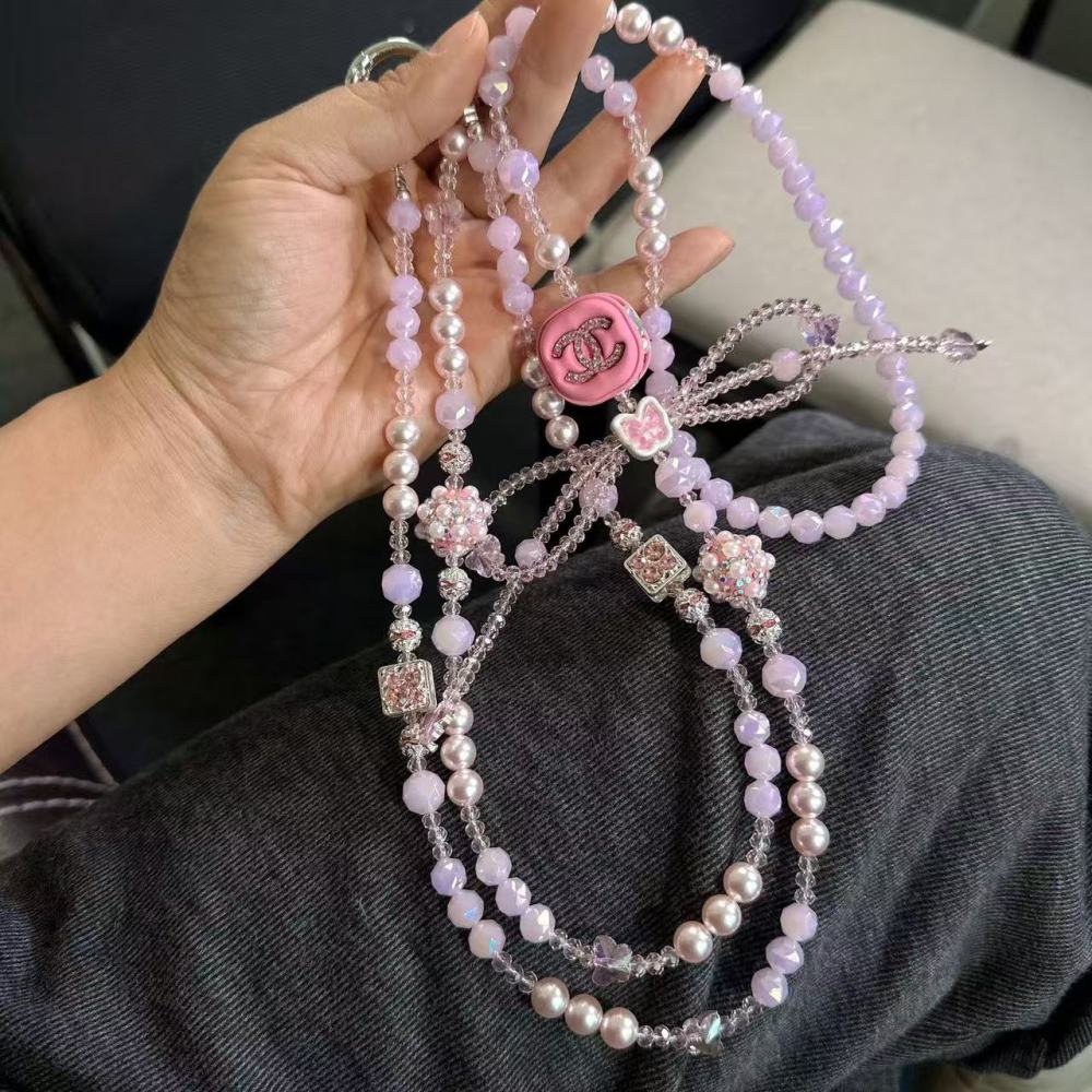 Exquisite handmade works