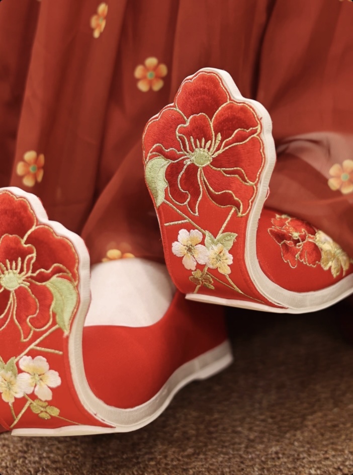 Improved Version of Qiaotou Shoes (Hanfu Footwear)，Invisible/Flat Heel