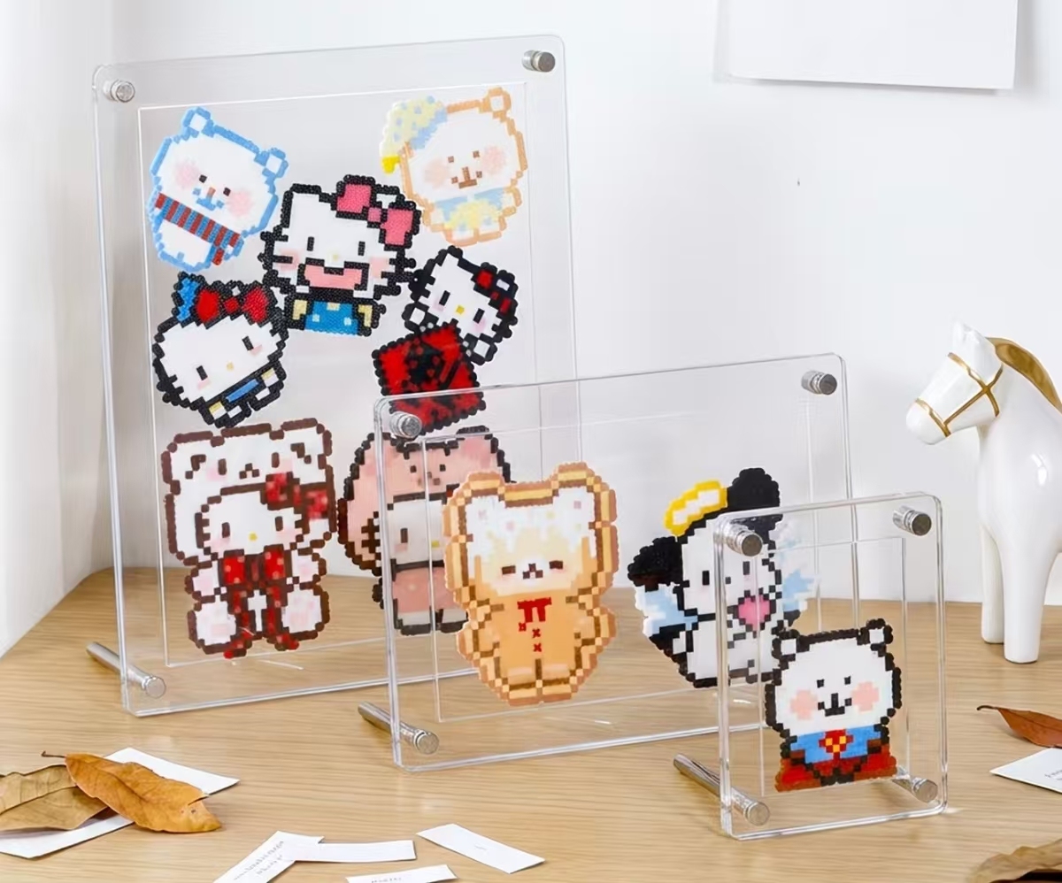 Custom Accessories Acrylic Photo Frame
