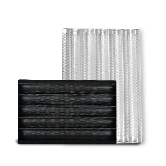 Baguette baking trays