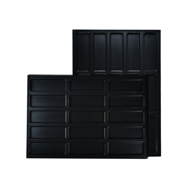 Bread baking trays