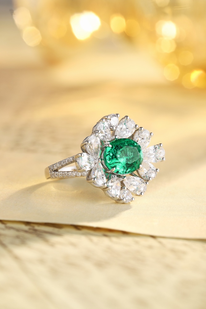 Floral Cluster Lab-Grown Emerald S925 Silver Statement Ring