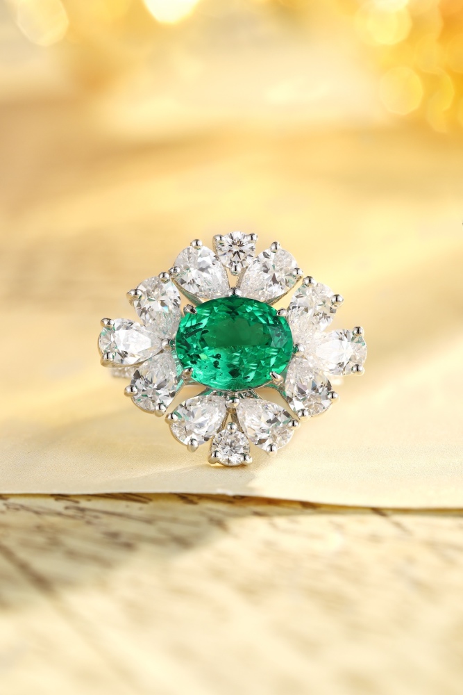Floral Cluster Lab-Grown Emerald S925 Silver Statement Ring