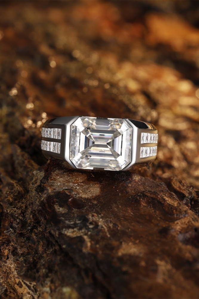 Emerald-Cut Moissanite Men’s S925 Silver Statement Ring