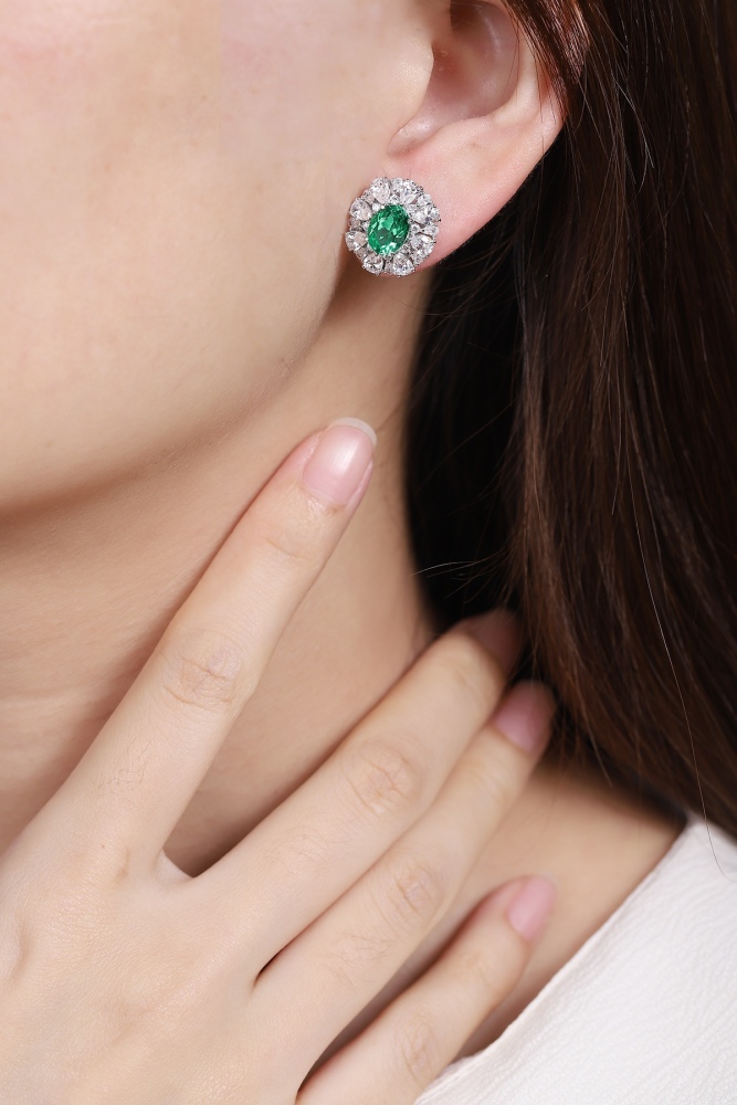 S925 Silver Lab-Grown Emerald Stud Earrings