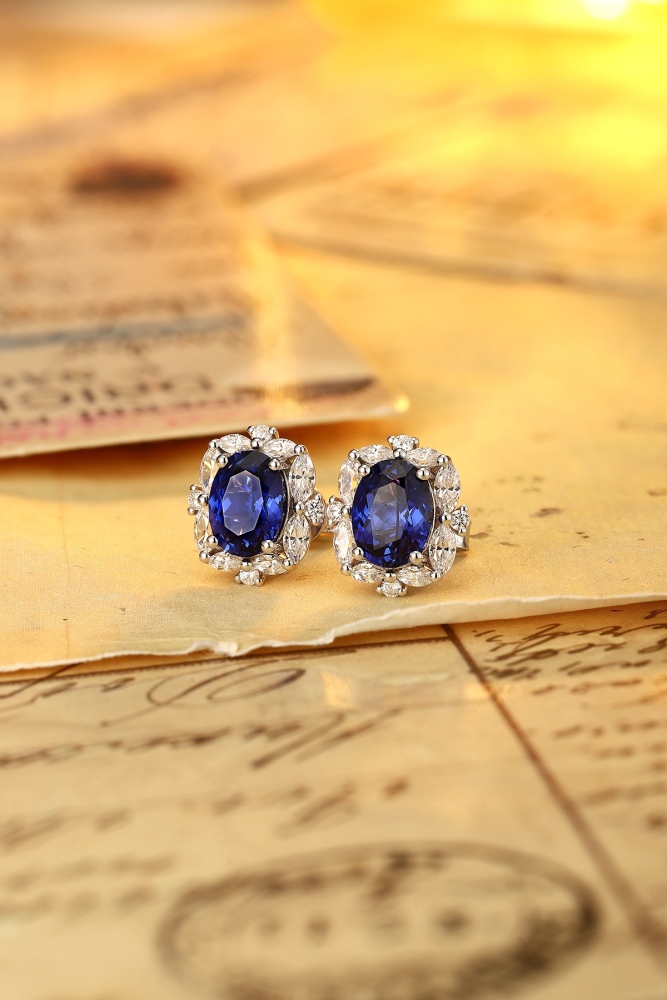 S925 Silver Lab-Grown Sapphire Stud Earrings