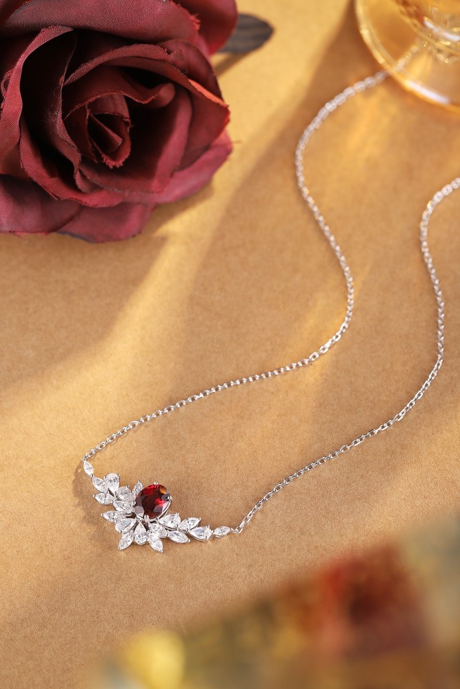 S925 Sterling Silver Natural Garnet Necklace Y