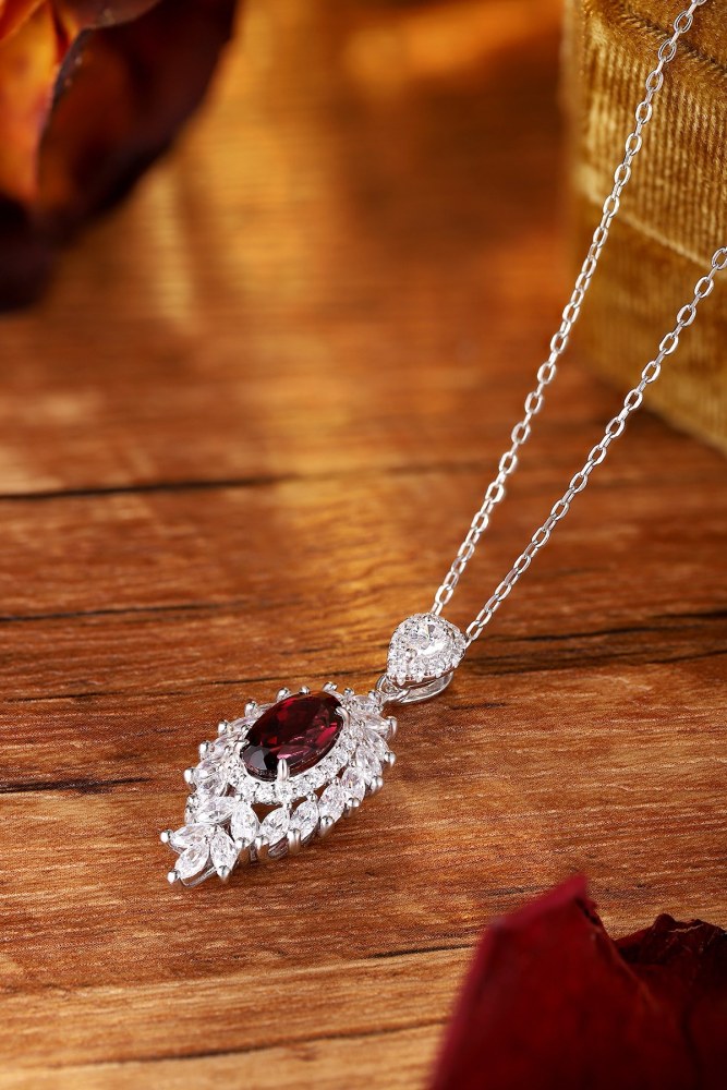S925 Sterling Silver Natural Garnet Necklace Y