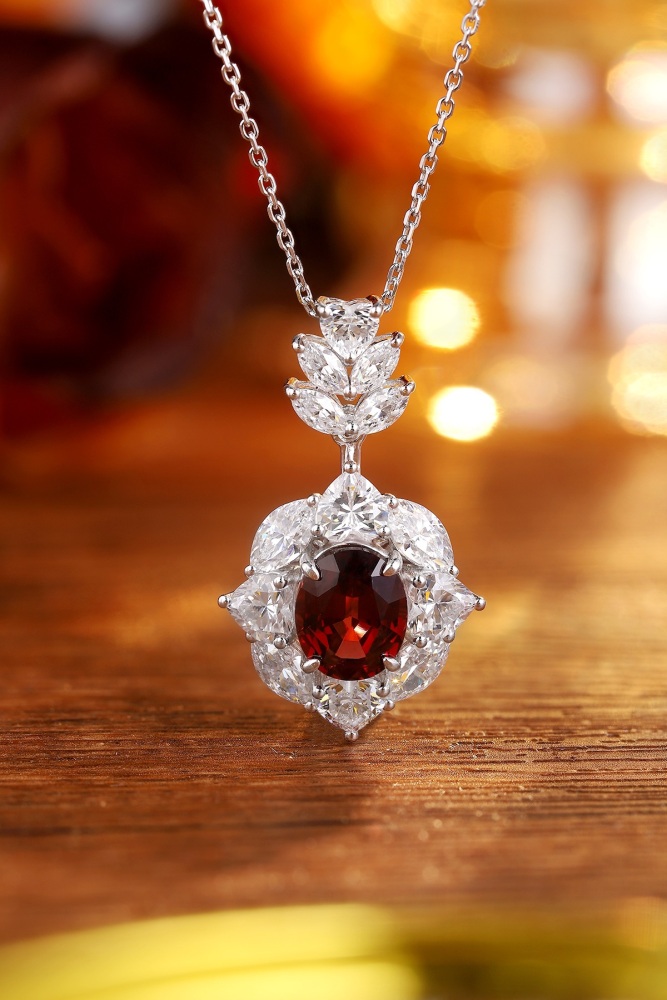 S925 Sterling Silver Natural Garnet Necklace Y