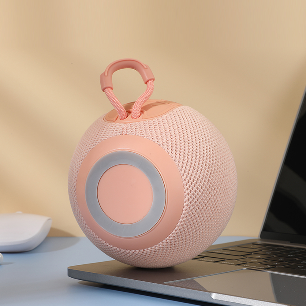 New Design muzen mini speaker Wireless Audio Line Mini Speaker