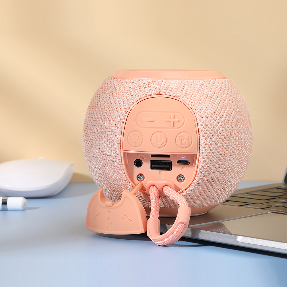 New Design muzen mini speaker Wireless Audio Line Mini Speaker