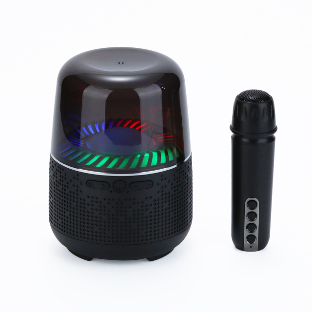 Dropshipping products 2022 Loveble speakers wireless mic RGB lamp Supper bass speaker wireless microphone mini speaker