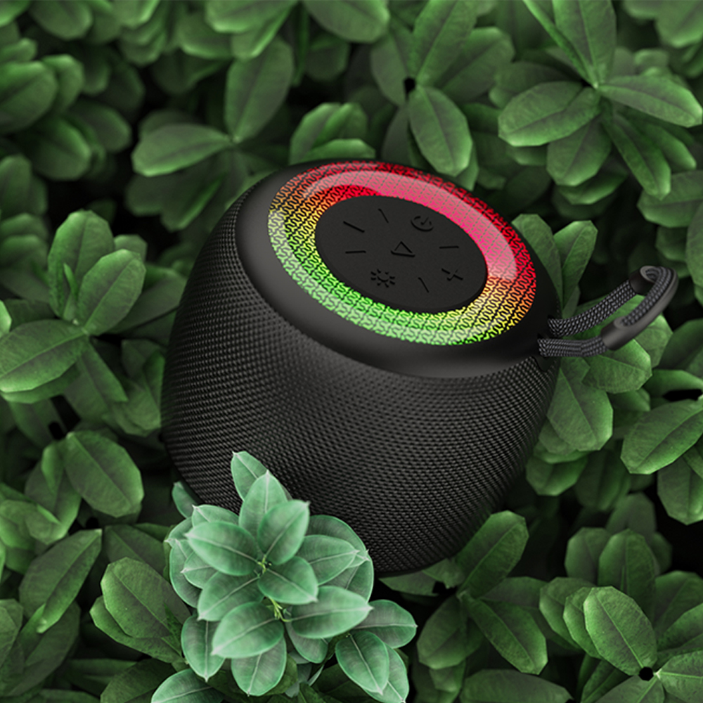 New cloth wireless Bluetooth speaker outdoor smart portable mini speaker