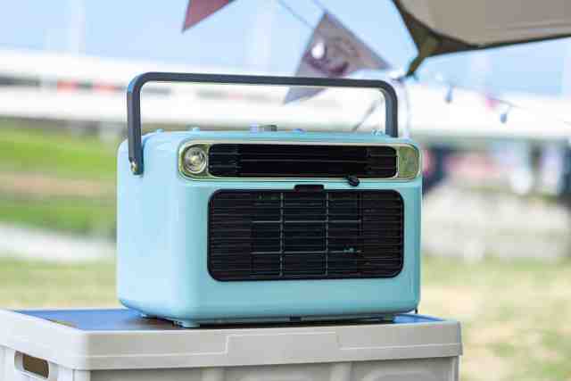 OOT Solar Mini Portable Air Conditioner for Outdoor / Sport / Tent DC Compressor inside