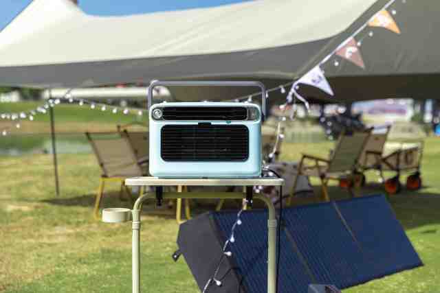 OOT Solar Mini Portable Air Conditioner for Outdoor / Sport / Tent DC Compressor inside