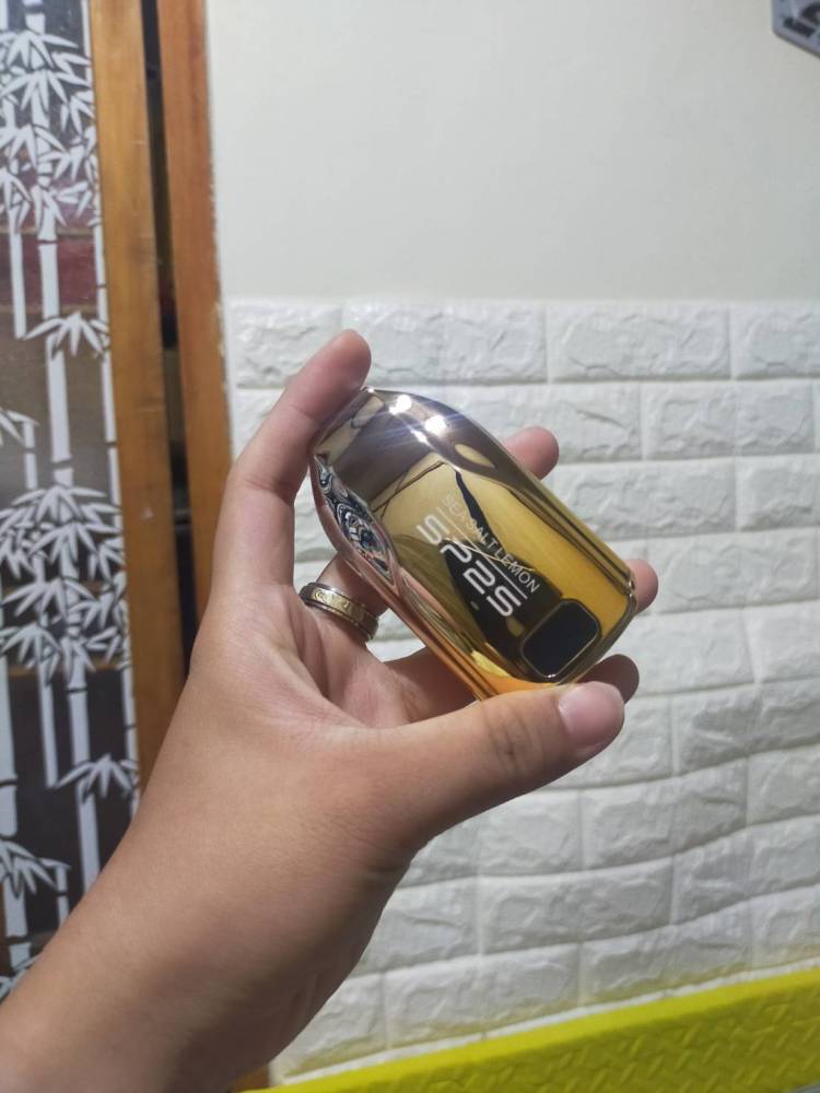 SP2S SUPERSPORTM  9,000 puffs of disposable e-cigarettes Rechargeable Disposable