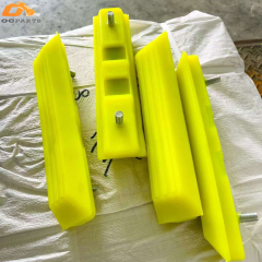 BOBCAT X334 Excavator Rubber Track Shoes High-strength Oxford Material